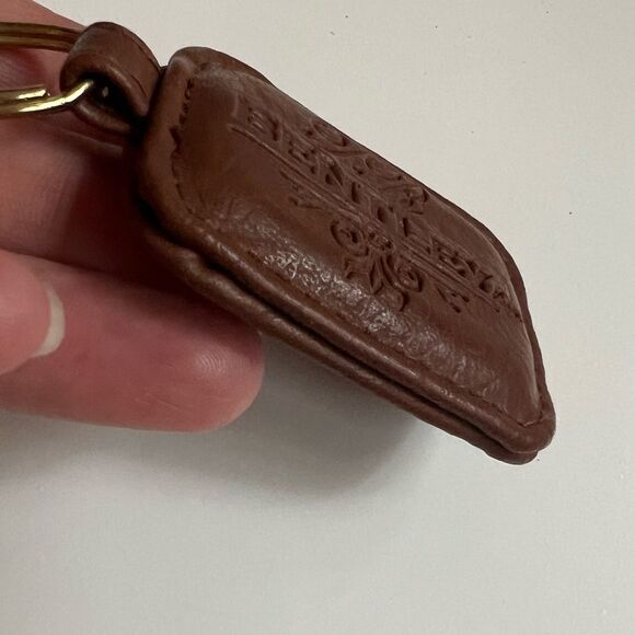 VTG Bentley Leather
Keychain Puffy Brown Stitched
Keyring Fob - Picture 10 of 10
